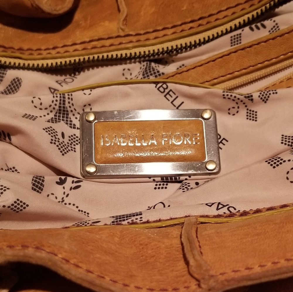 Isabella Fiore Brown Leather Handbag